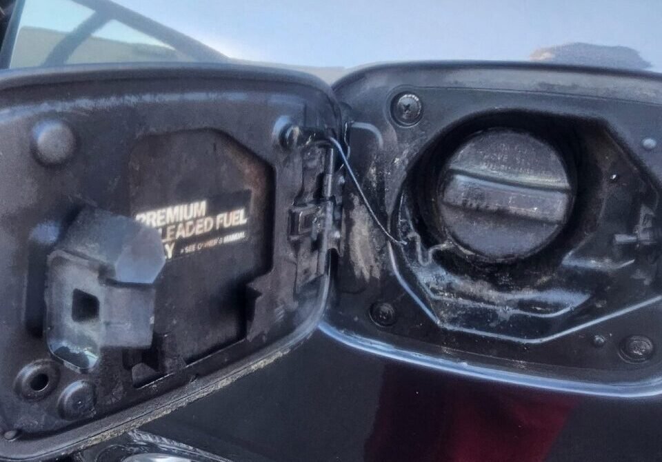 WhatsApp Image 2025-10-07 at 01.48.33_b74a9169 WhatsApp Image 2025-10-07 at 01.48.33_b74a9169